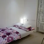 Vltava 公寓 *